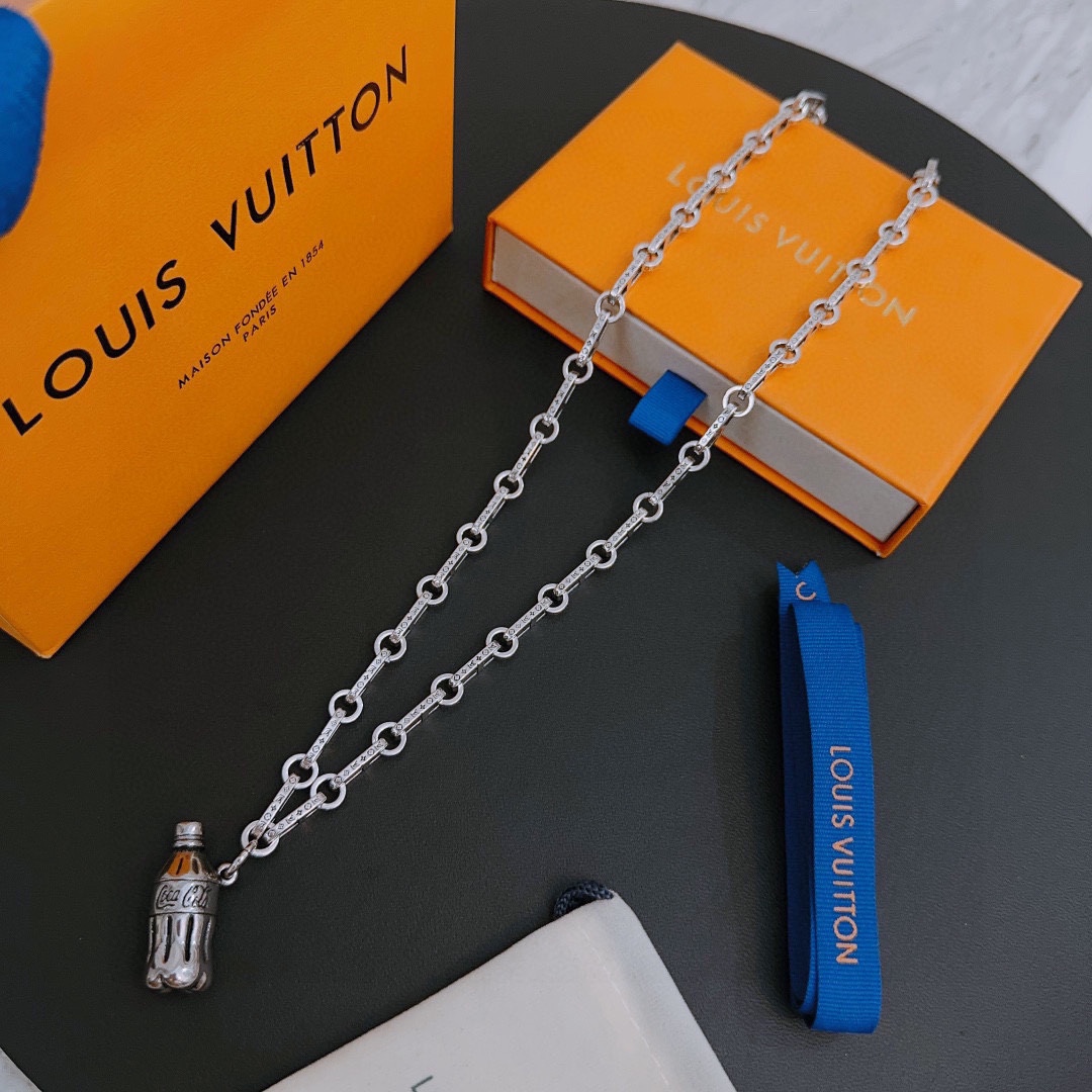 Louis Vuitton Necklaces